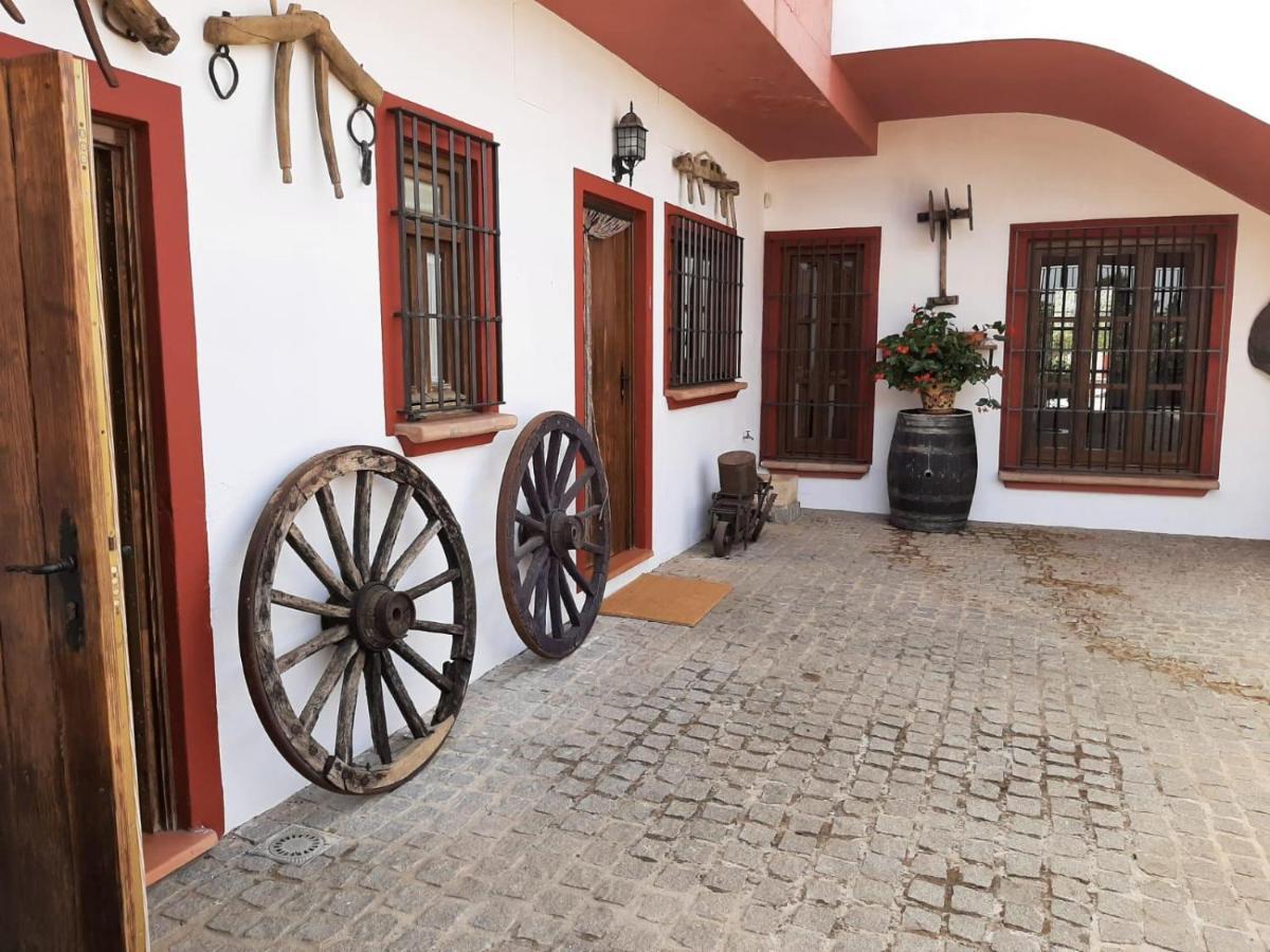 Finca Rural La Canera 16 Huespedes Σεβίλλη Εξωτερικό φωτογραφία