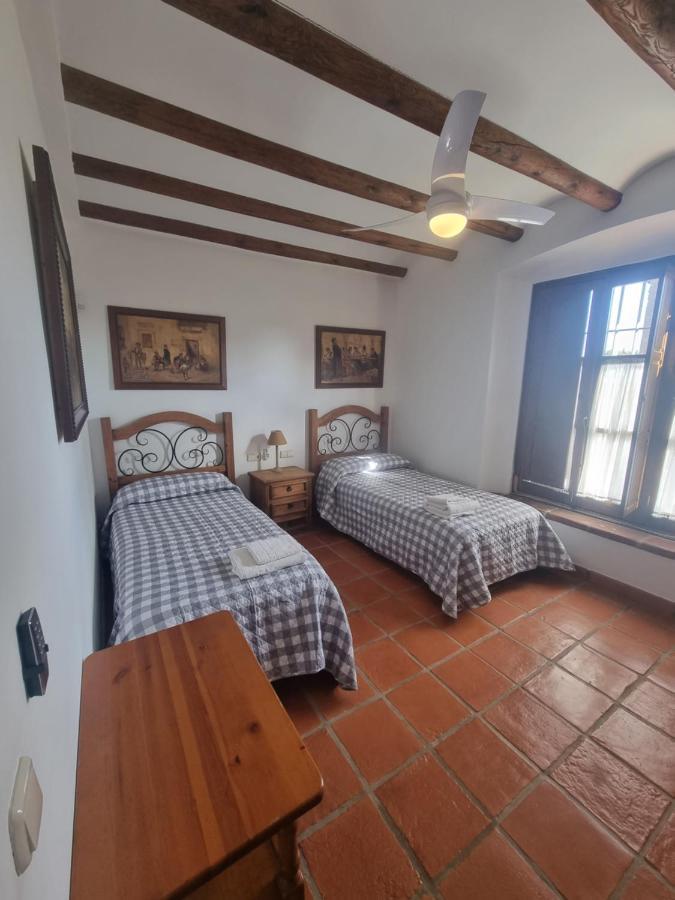 Finca Rural La Canera 16 Huespedes Σεβίλλη Εξωτερικό φωτογραφία